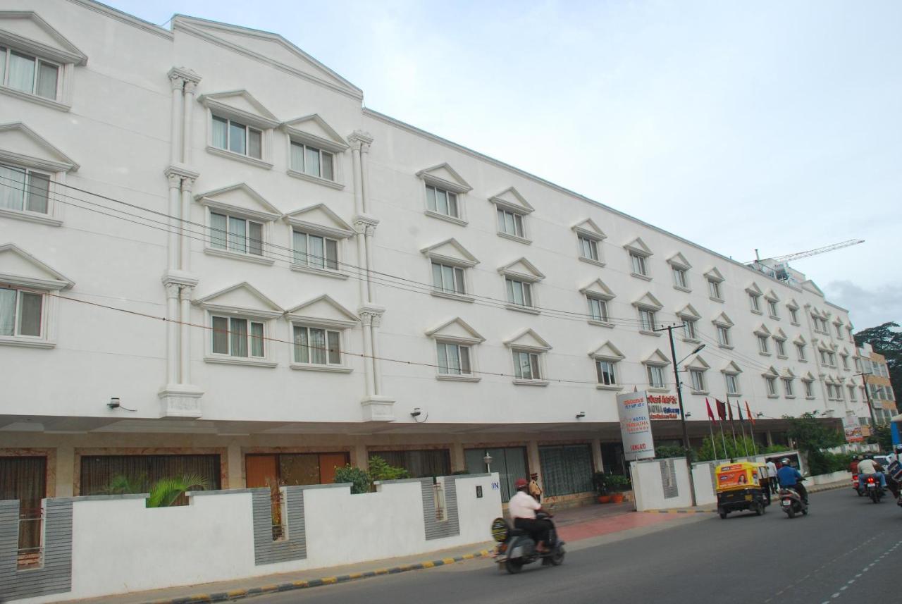 Hotel Parijatha Gateway Bengaluru Zewnętrze zdjęcie