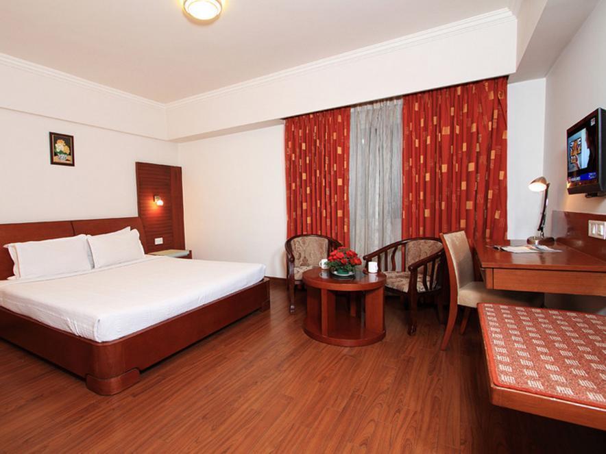 Hotel Parijatha Gateway Bengaluru Zewnętrze zdjęcie