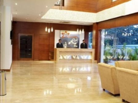 Hotel Parijatha Gateway Bengaluru Zewnętrze zdjęcie